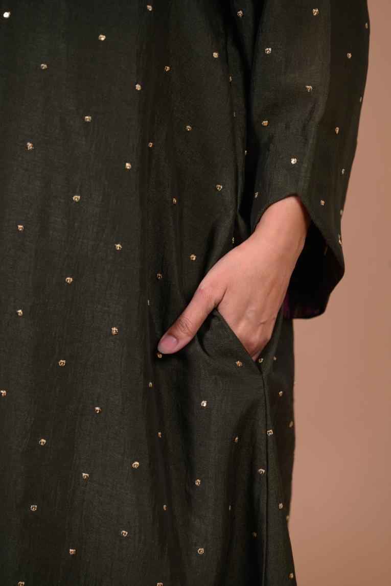 TAAR| Dark olive green silk kurta