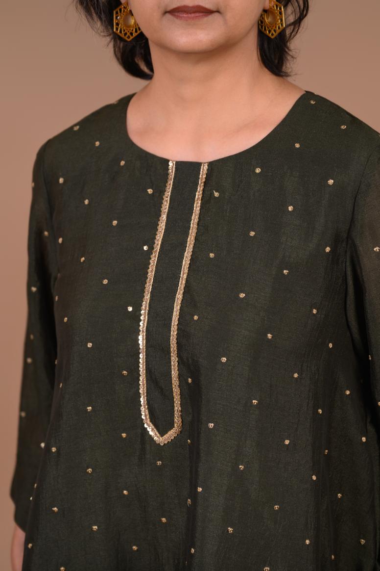 TAAR| Dark olive green silk kurta