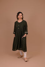 Sitaare | Dark olive green kurta